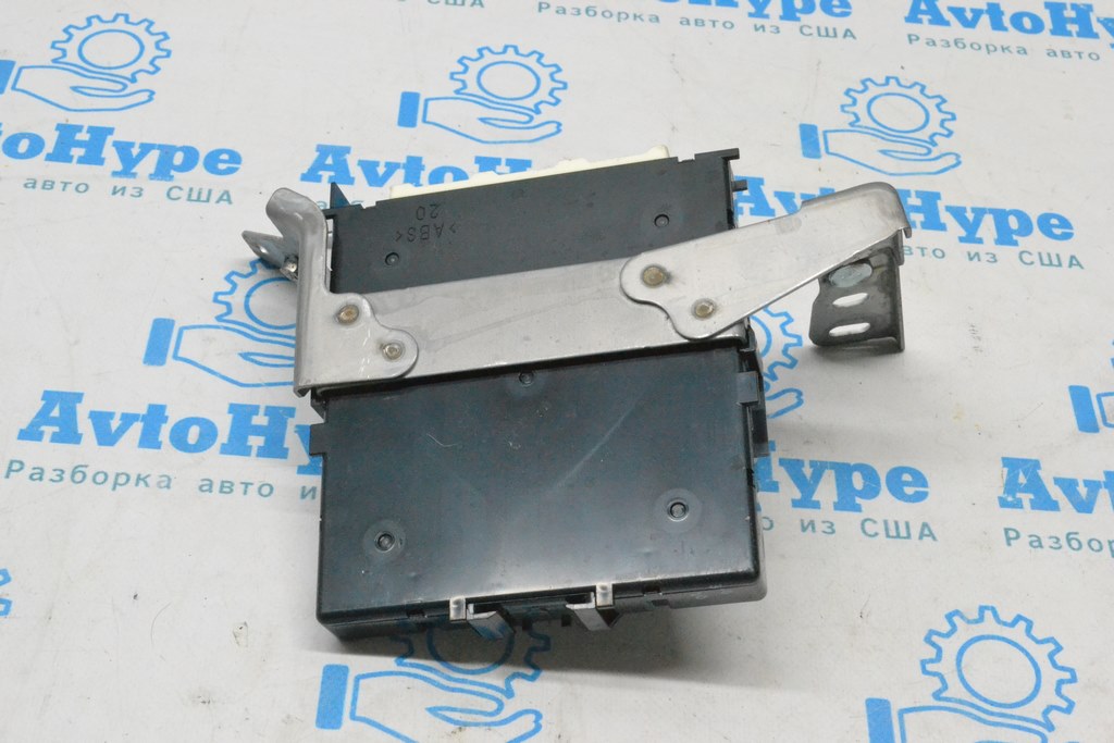 SMART KEY KEYLESS ENTRY COMPUTER CONTROL MODULE Toyota Tundra 22- (01)
