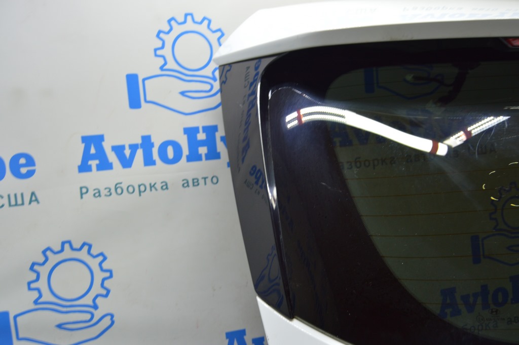 Спойлер задний лев Hyundai Tucson 22-