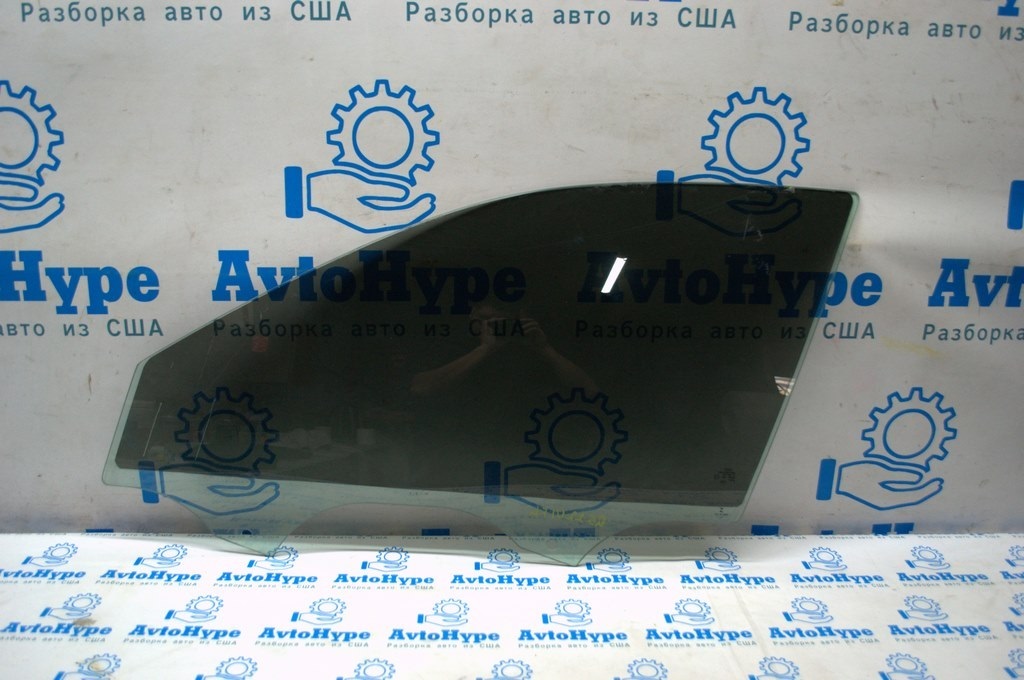 Стекло двери перед лев Audi Q5 80A 18-24
