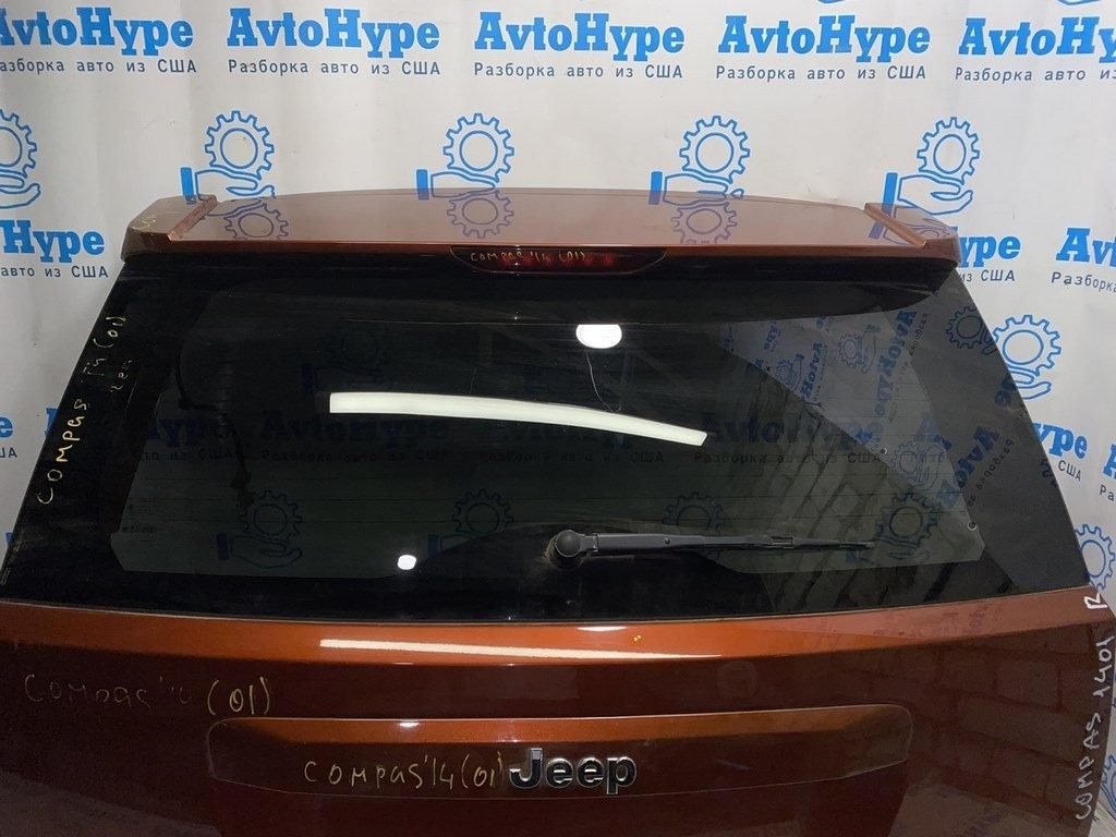 Стекло заднее (двери багажника) Jeep Compass 11-16