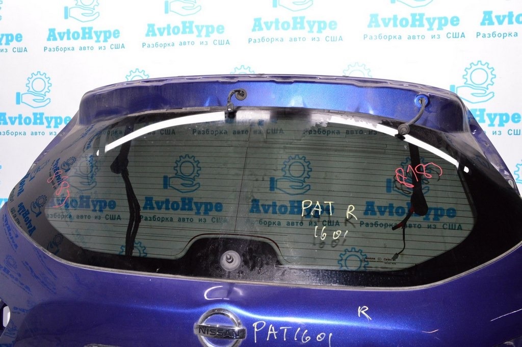 Стекло заднее (двери багажника) Nissan Pathfinder 13-