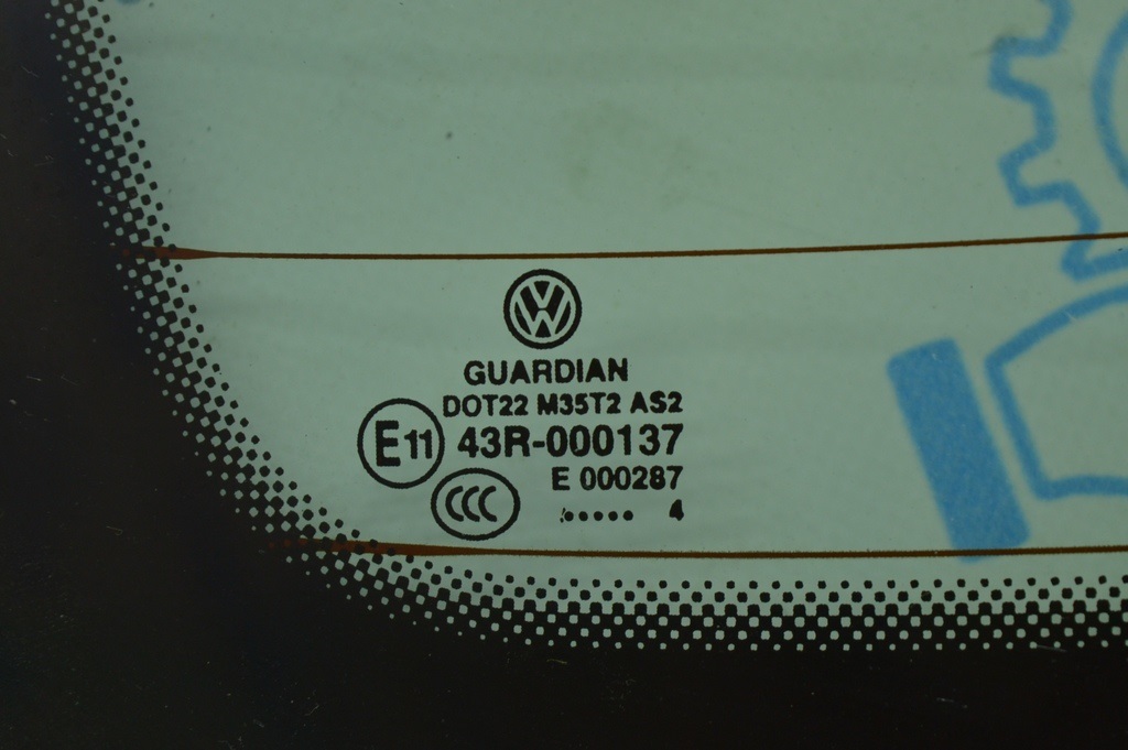 Стекло заднее VW Passat b7 B8 USA (05) — фото 3