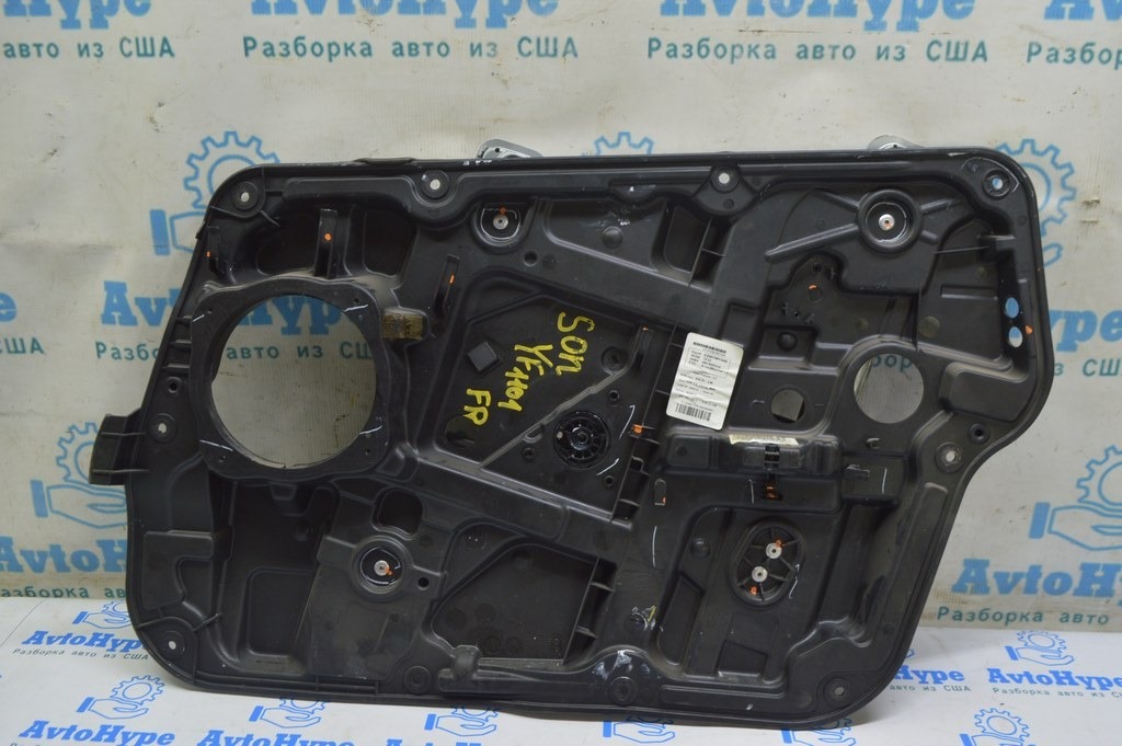 Стеклоподъемник механизм передний правый Hyundai Sonata 11-15 с панелью