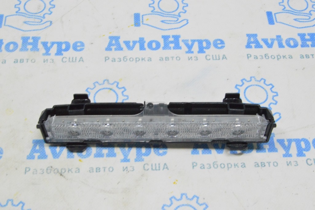 Стоп сигнал VW Jetta 19-