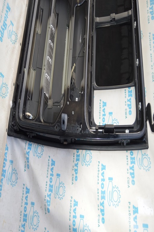Стопор двери зад лев задний VW Multivan T5 09-15