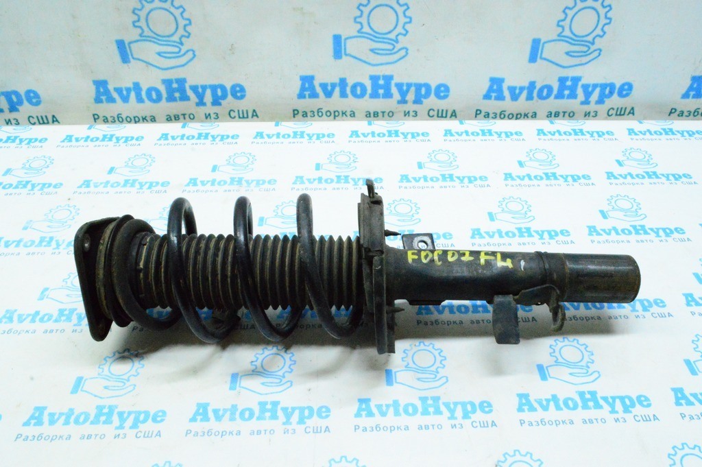 Стойка амортизатора в сборе перед лев Ford Focus mk3 11-18 (07)
