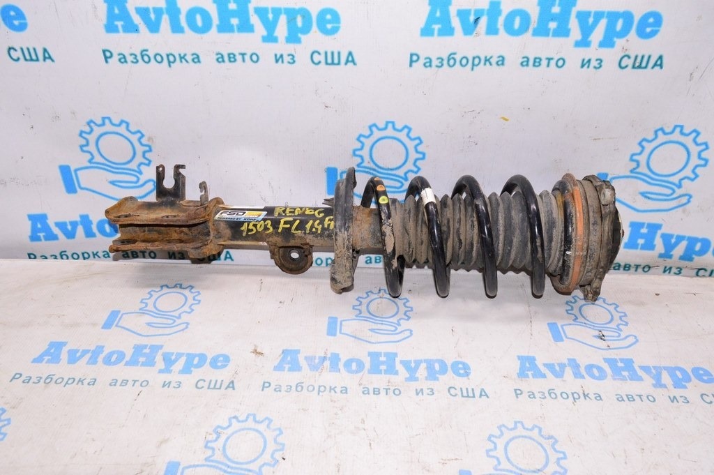 Стойка амортизатора в сборе перед лев Jeep Renegade 15- FWD 68440034AA (03)