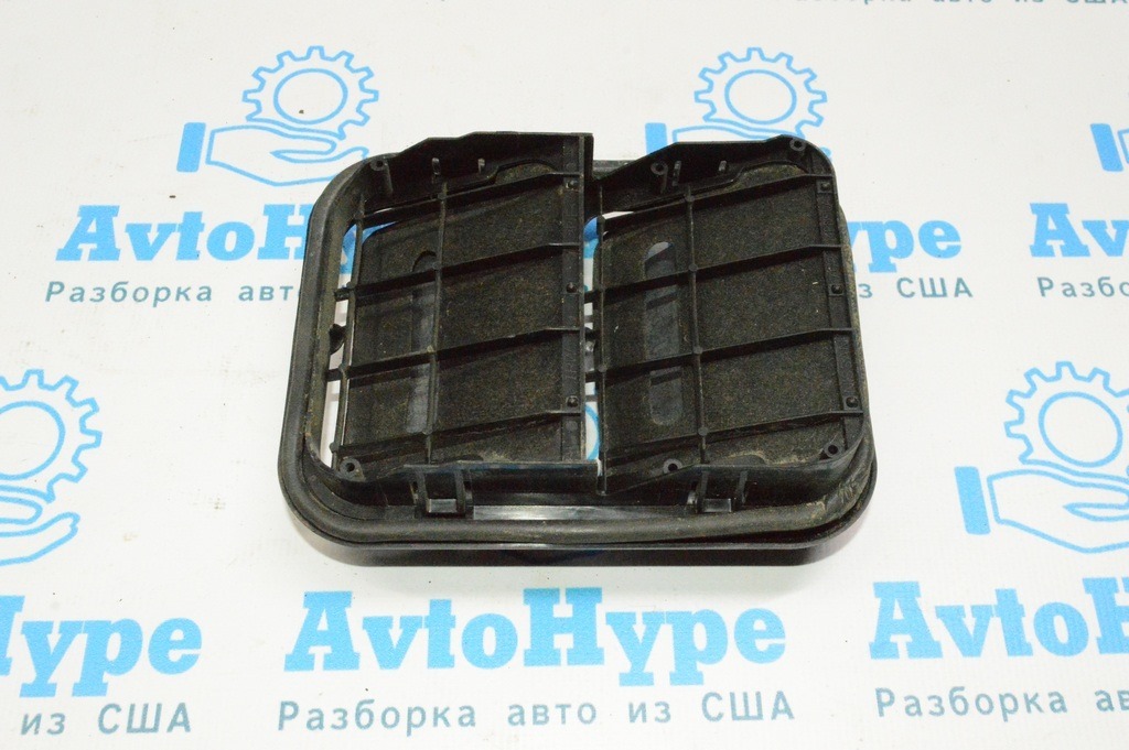 Стойка амортизатора в сборе перед лев Nissan Rogue 14- (04)