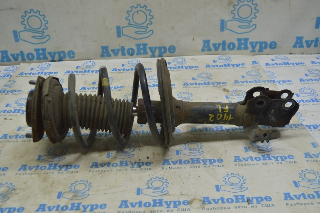 Стойка амортизатора в сборе перед лев Toyota Camry v50 12-14 usa\euro LE (02)