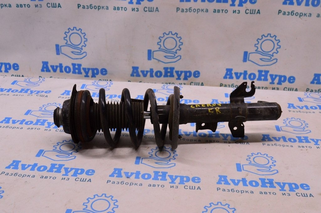 Стойка амортизатора в сборе перед прав Jeep Cherokee KL 14- 3.2 FWD (04)