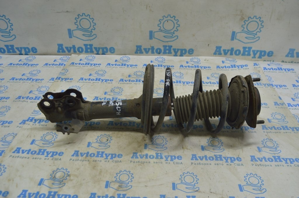 Стойка амортизатора в сборе перед прав Toyota Camry v50 12-14 usa\euro LE (02)