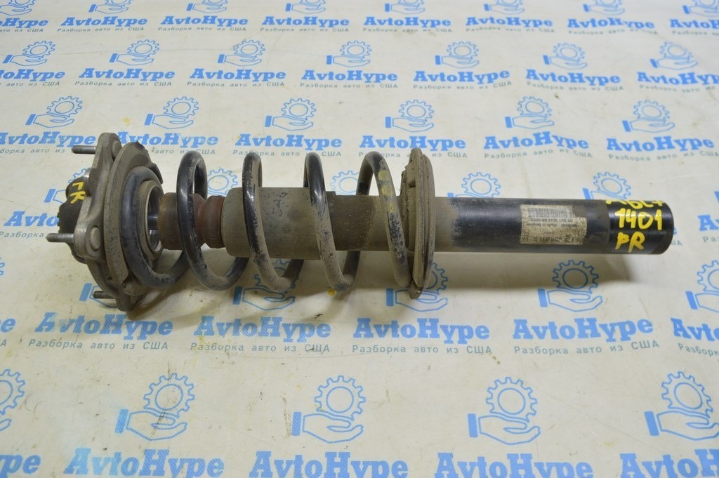 Стойка амортизатора в сборе передняя правая Audi A6 C7 12-18 2.0 4G0 031 S (01)