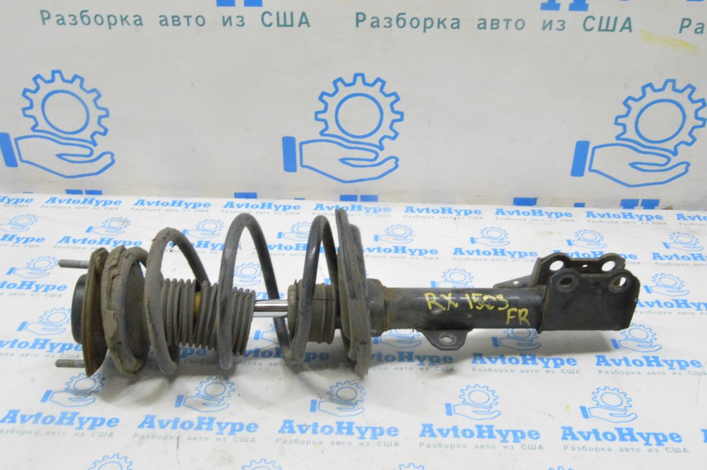 Стойка амортизатора в сборе передняя правая Lexus RX350 13-15 (03) порван пыльник