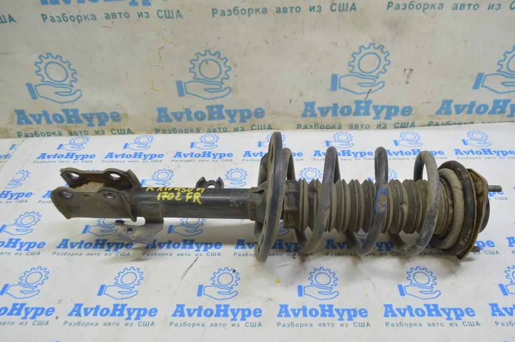 Стойка амортизатора в сборе передняя правая Lexus RX350 RX450h 16-19 (02)