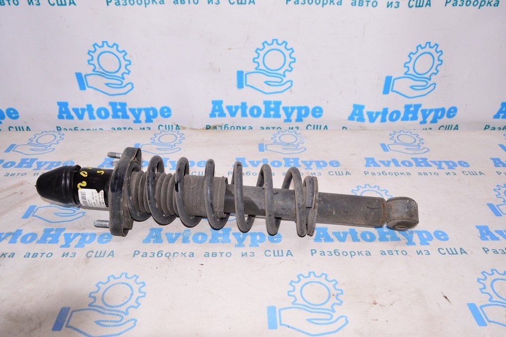 Стойка амортизатора в сборе зад лев Jeep Compass 11-16 (02)
