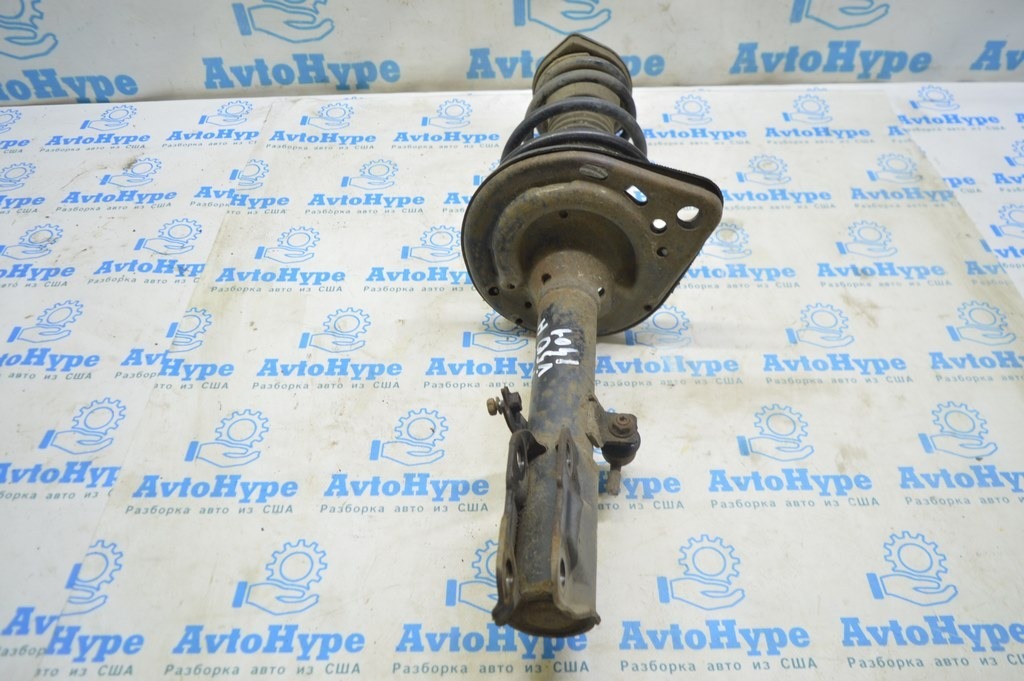 Стойка амортизатора в сборе зад лев Toyota Camry v50 12-14 usa\euro LE (02)
