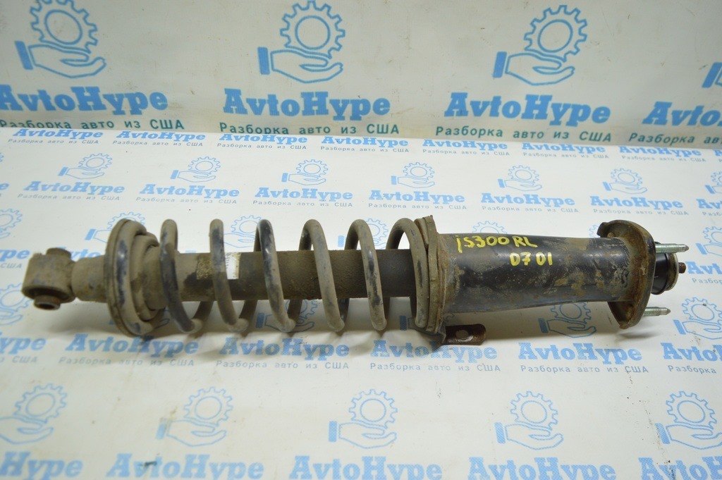 Стойка амортизатора в сборе задняя левая Lexus IS250 IS300 IS350 06-13 RWD (01)