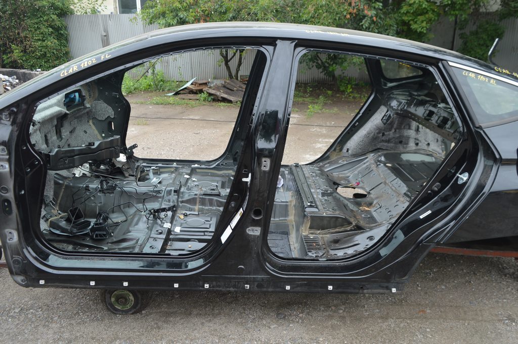 Стойка кузова центральная левая Honda Clarity 18-21 usa (02)