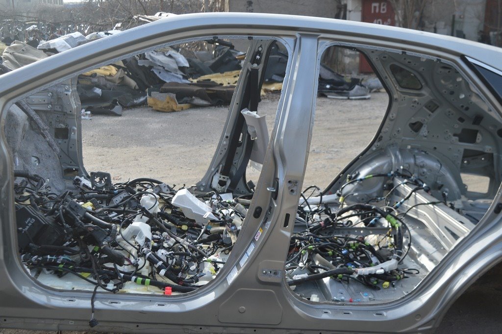 Стойка кузова центральная левая Lexus RX350 RX450h 16-22