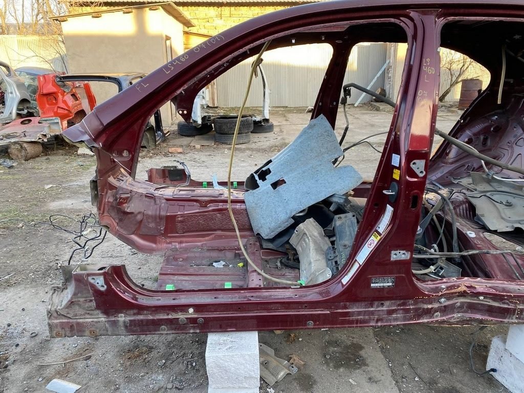 Стойка кузовная центральная левая Lexus LS460 LS600h 07-12 (01) бордовый цвет с порогом — фото 3