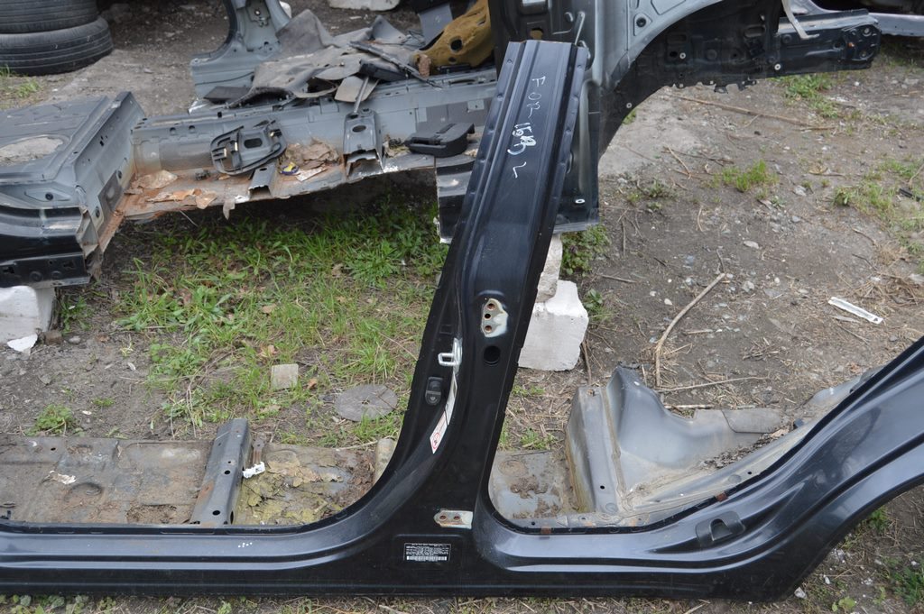 Стойка кузовная центральная левая Subaru Forester 14-18 SJ (03) черн — фото 2