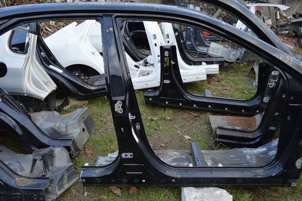 Стойка кузовная центральная правая Toyota Camry v55 15-17 usa (01)черн,с перед стойкой и батон — фото 3