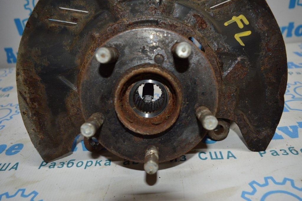 Ступица перед лев Subaru Forester 14-18 SJ (04)