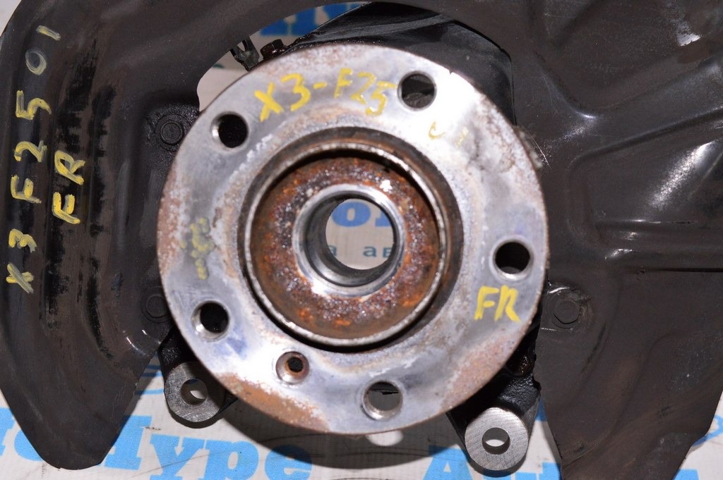 Ступица перед прав BMW X3 F25 11-17 (01)