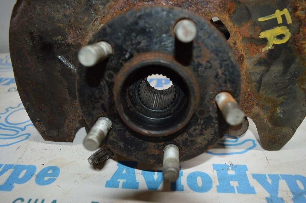 Ступица перед прав Subaru Forester 14-18 SJ (04)