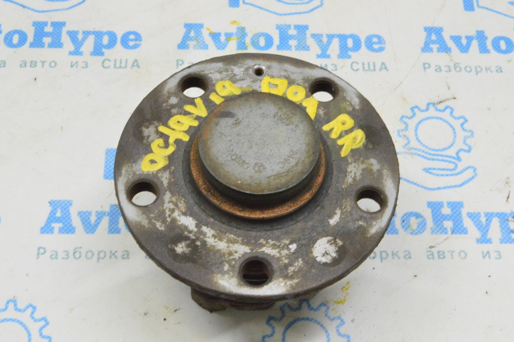 Ступица зад лев  FWD Skoda Octavia III A7 13-20
