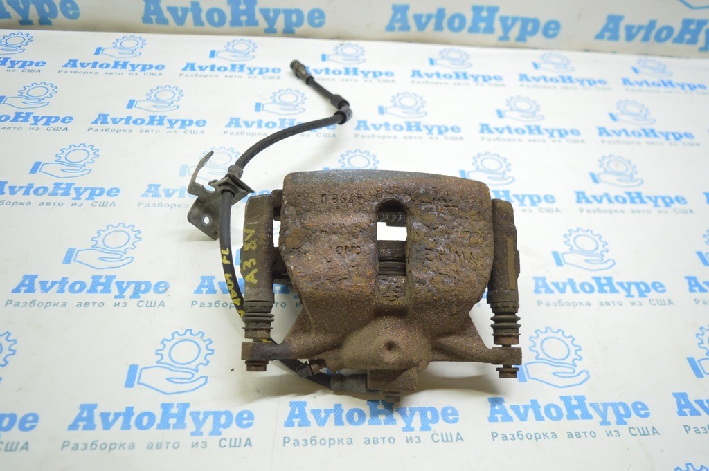 Суппорт передний левый Audi A3 8V 15-20 (01)