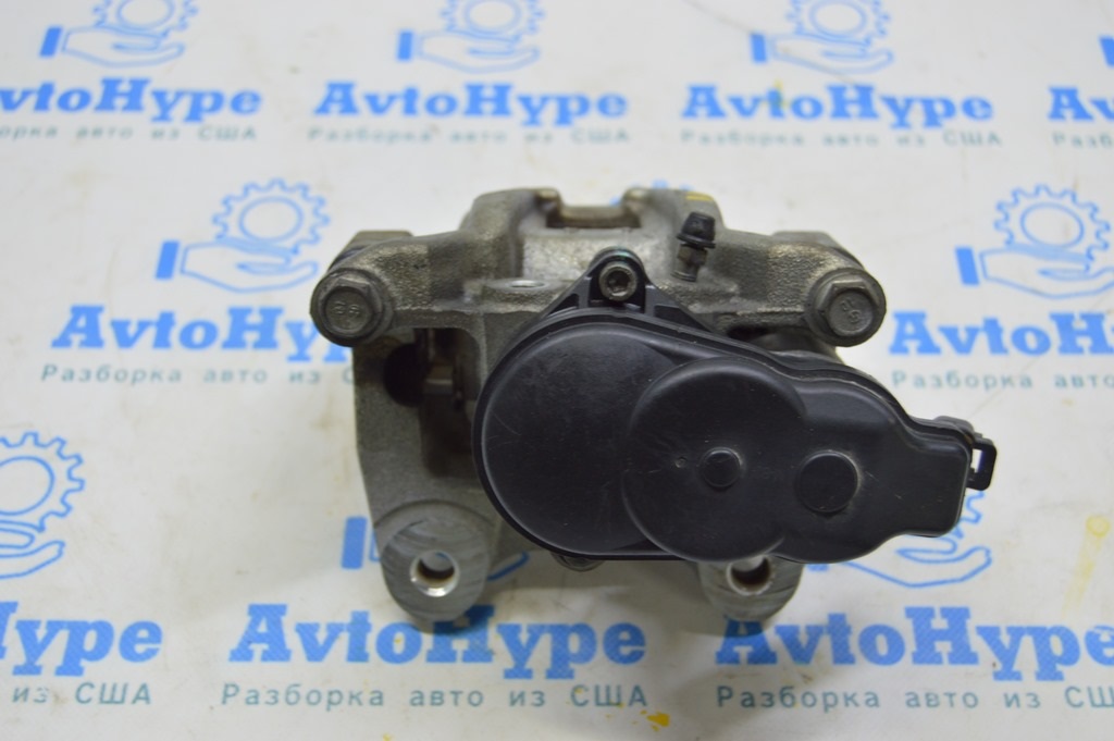 Суппорт зад прав Lexus RX 350/350h/500h 23-  с актуатором 46310-0A010 — фото 2