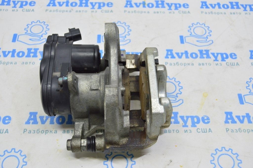 Суппорт зад прав Lexus RX 350/350h/500h 23-  с актуатором 46310-0A010 — фото 3