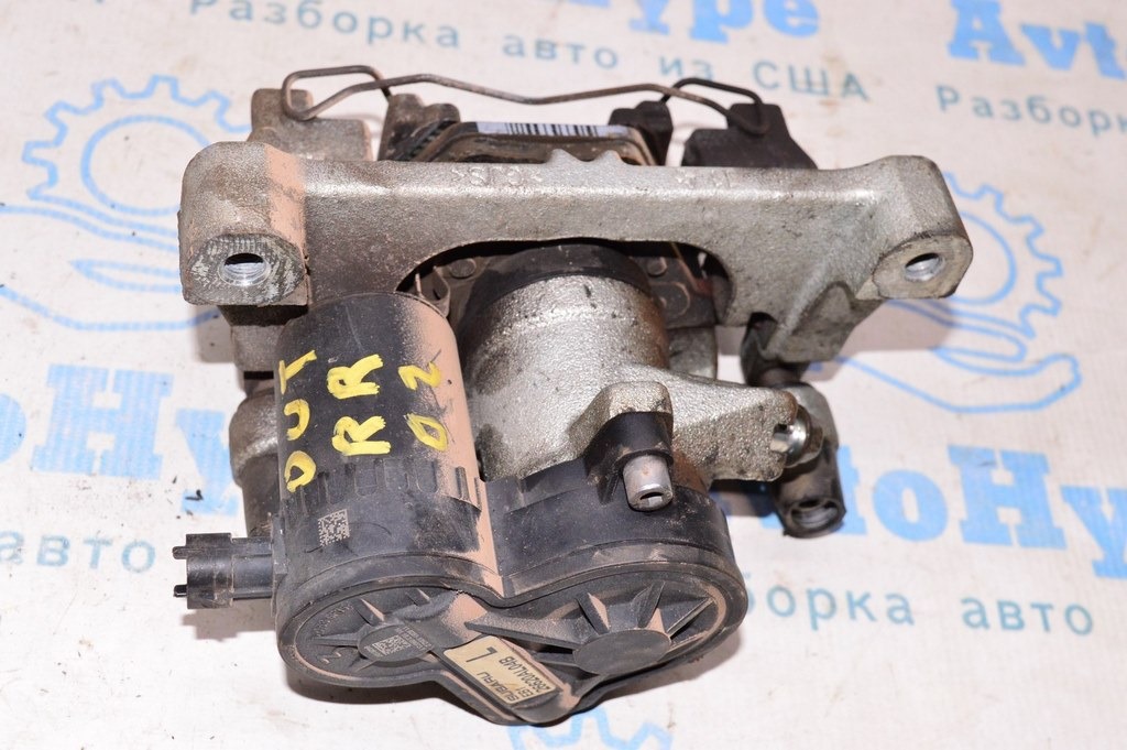 Суппорт зад прав Subaru Outback 15-19