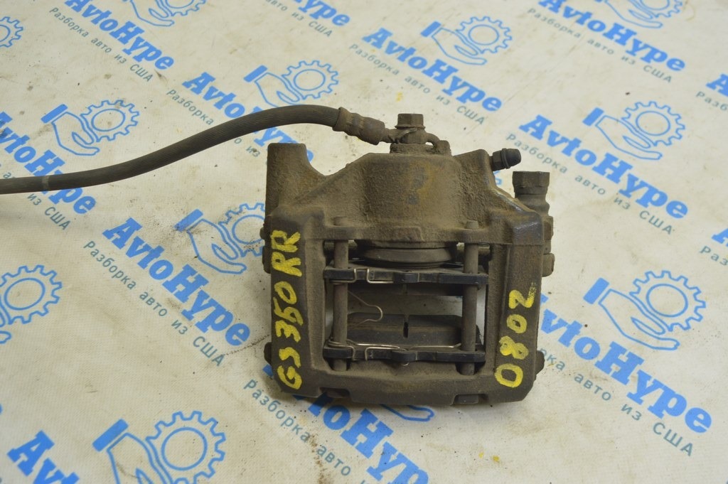 Суппорт задний правый Lexus GS350 GS430 GS450h 06-11
