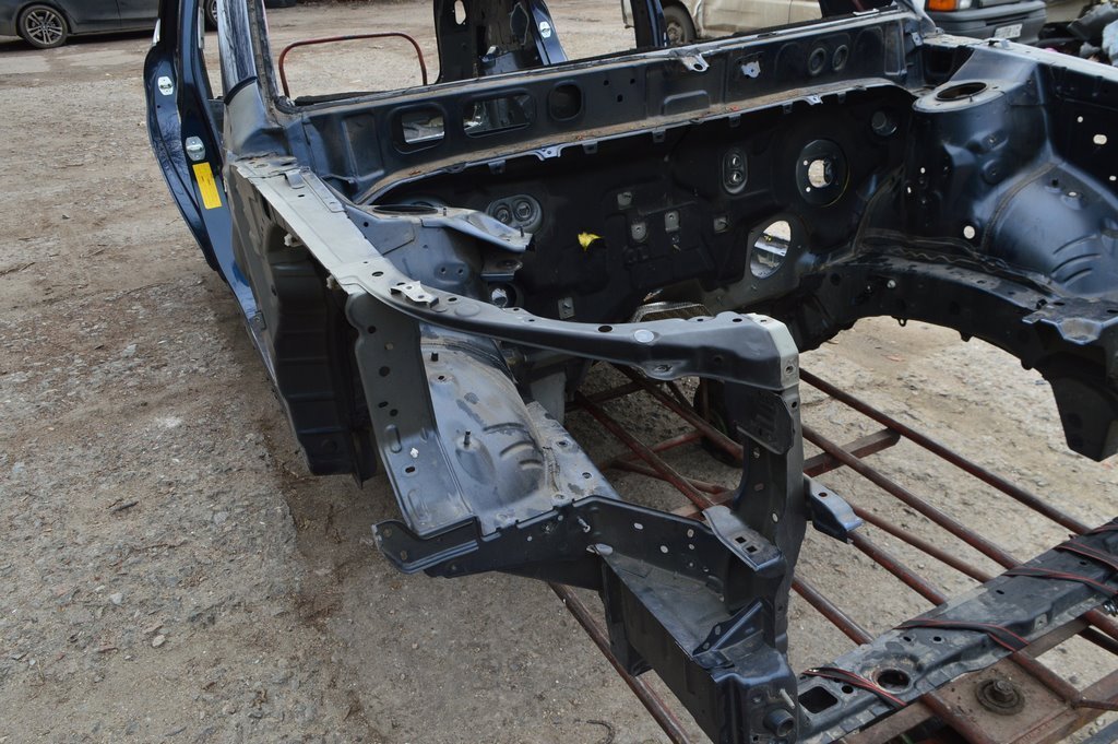 Телевизор панель радиатора в сборе Lexus RX300 RX330 RX350 RX400h 04-09 (01) без верхней планк — фото 3