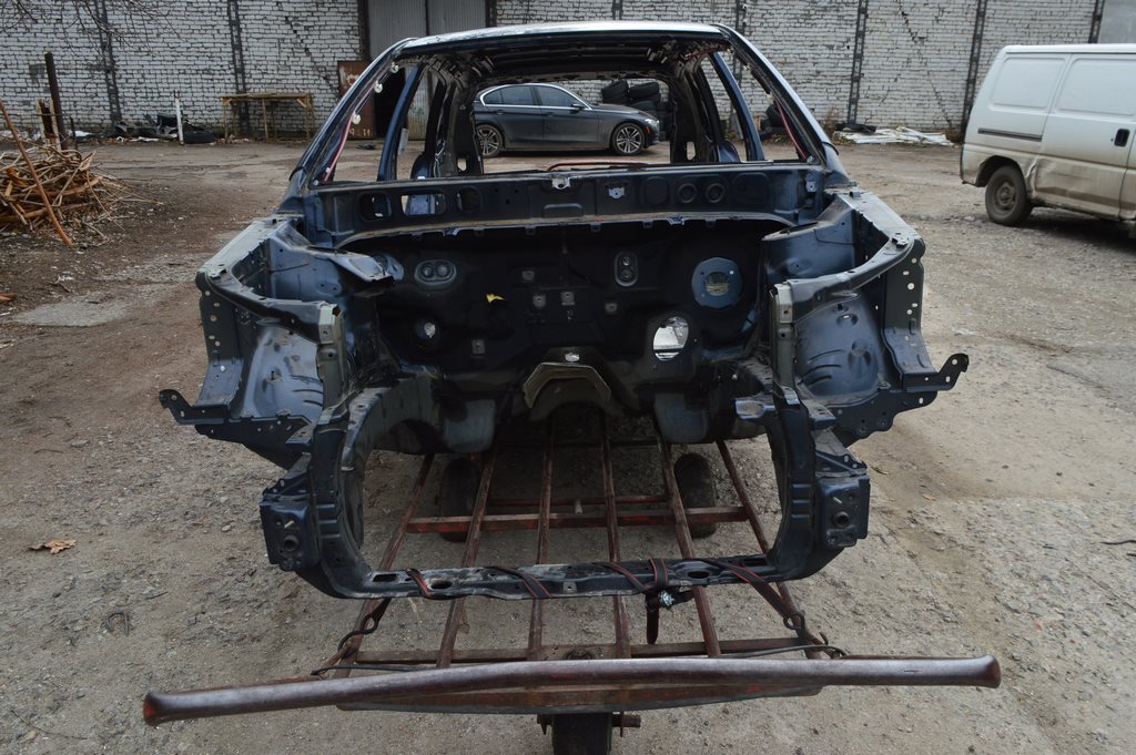 Телевизор панель радиатора в сборе Lexus RX300 RX330 RX350 RX400h 04-09 (01) без верхней планк