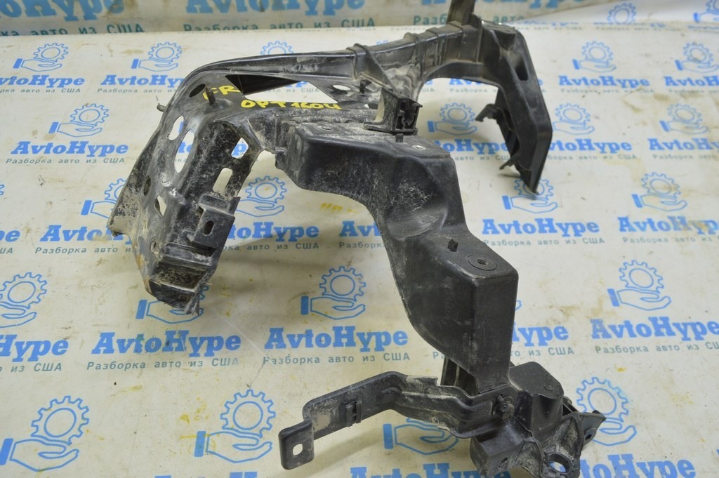 Телевизор правая часть Kia Optima 16- (04) деф.