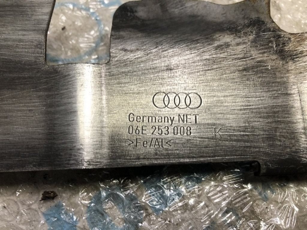 Тепловой экран 3.0 tfsi Audi S4 b8 08-16 — фото 3