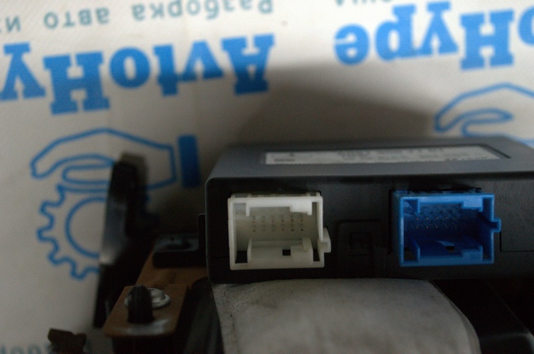 Theft Locking Keyless Entry Gateway Module Infiniti QX30 17- (03) — фото 3