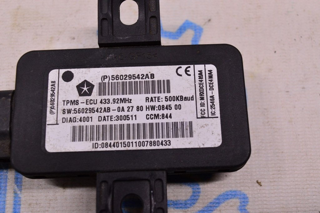 Tire Pressure Module Блок управления давления в шинах Dodge Journey 11- (04) — фото 2