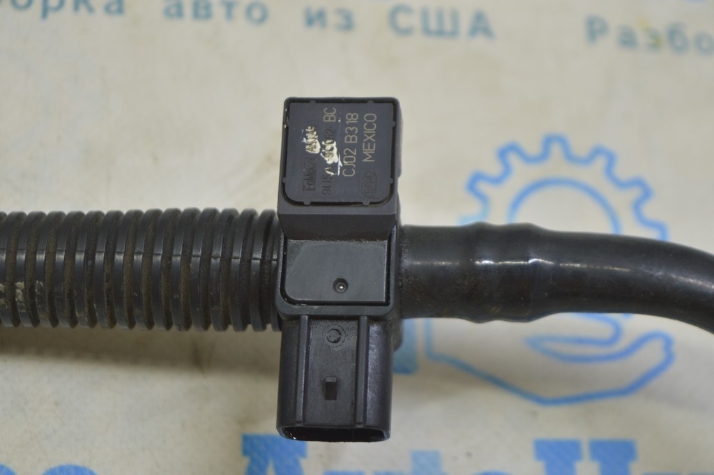 Топливная трубка Ford Fusion mk5 13-20 — фото 3