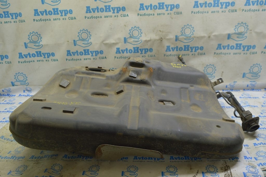 Топливный бак Hyundai Sonata 11-15