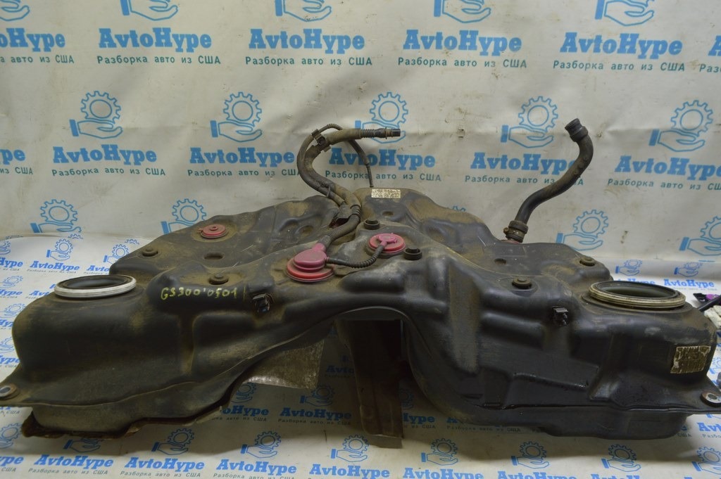 Топливный бак Lexus GS300 GS350 GS430 GS460 06-11