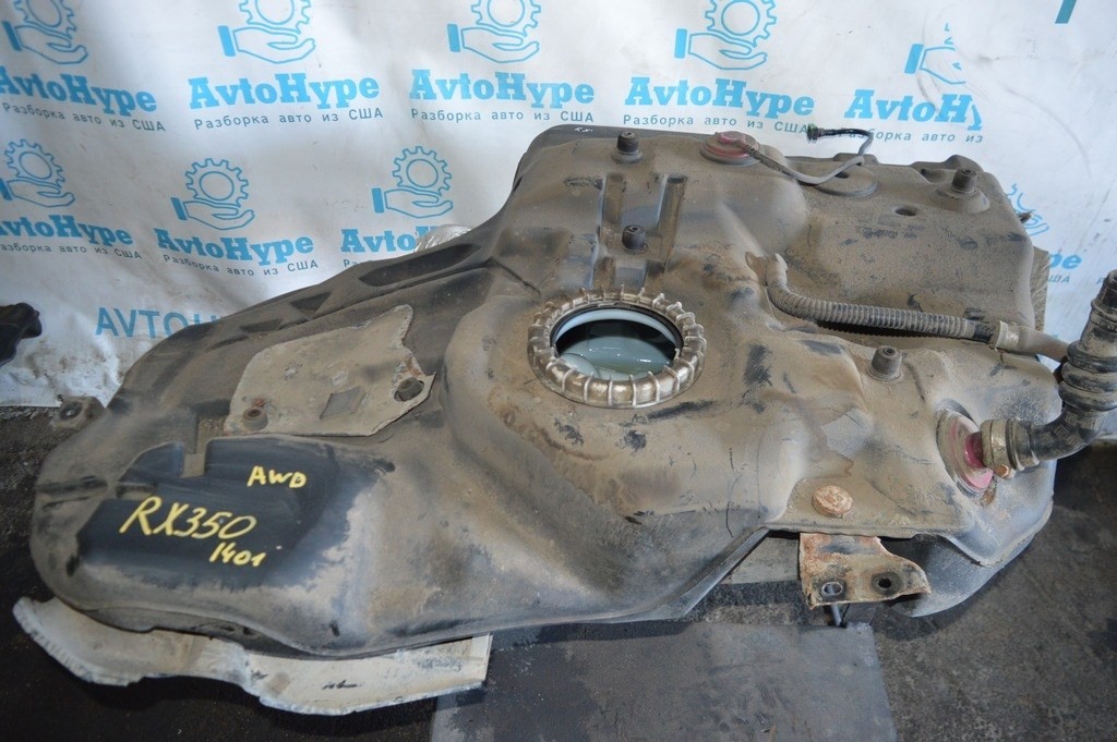 Топливный бак Lexus RX350 10-15 (01)