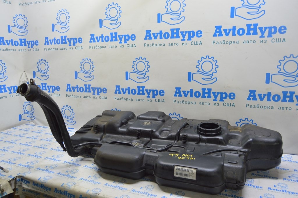 Топливный бак VW Multivan T5 09-15 2.0d