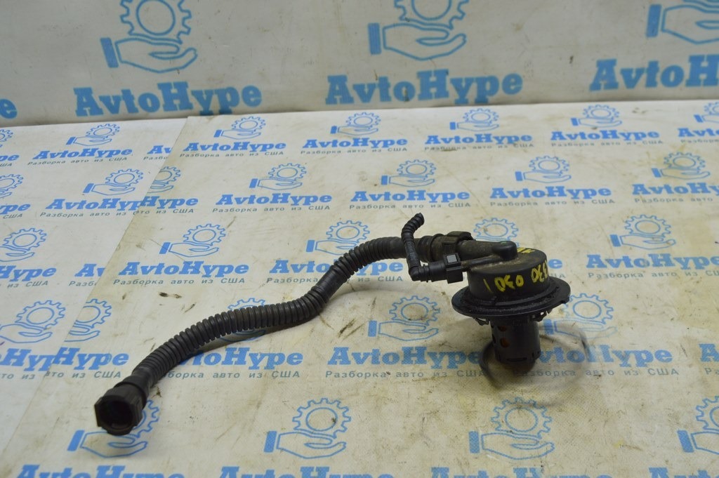 Топливный клапан Lexus RX300 RX330 RX350 04-09 (01)