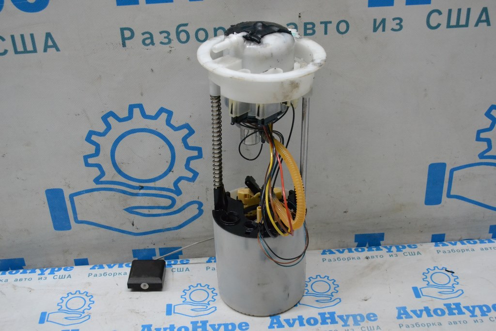 Топливный насос бензонасос Porsche Macan 15-18 2.0T, 3.0T, 3.6T (02)