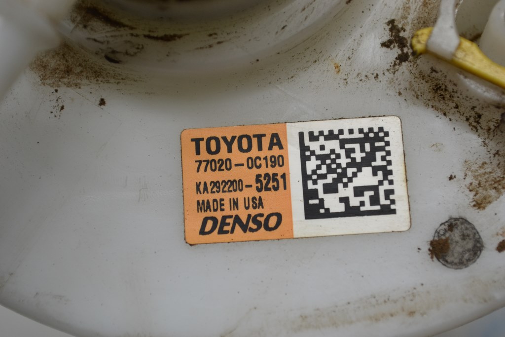 Топливный насос (бензонасос) Toyota Tundra 22- (01) — фото 3