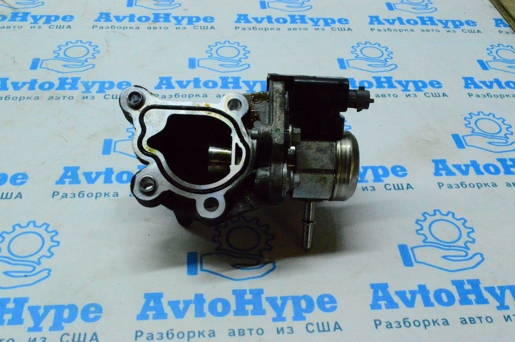 Топливный насос высокго давления ТНВД Licoln mkz 13- 2.0T dm5e-9a397-aa